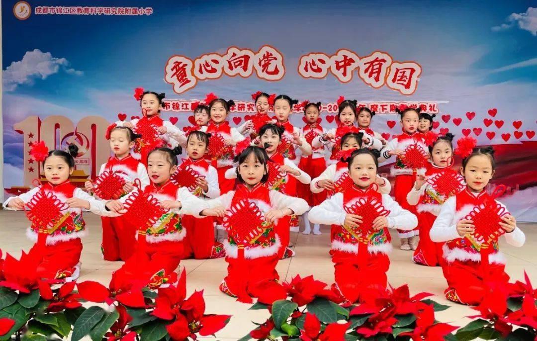 甜美奥莉吃甜点